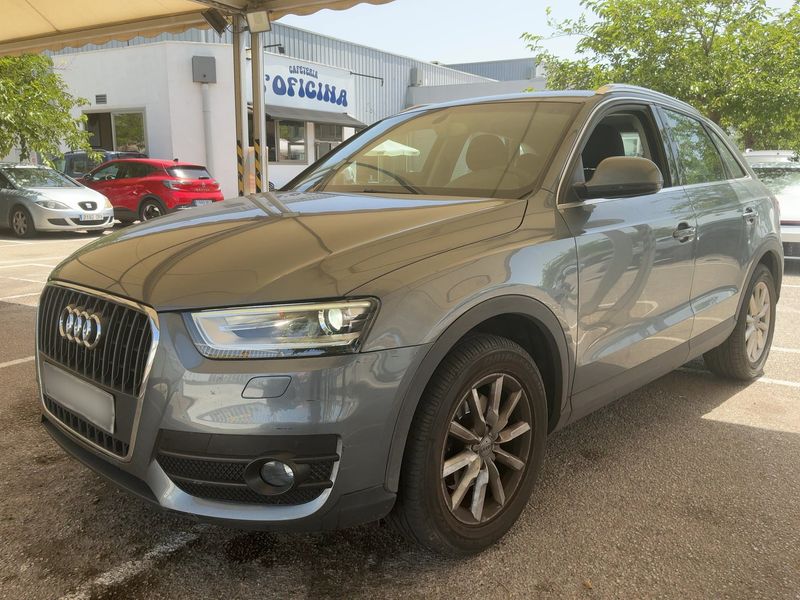 Audi Q3 2.0 TDI Ambiente 2012 – снимка 1