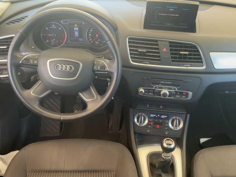 Audi Q3 2.0 TDI Ambiente 2012 – снимка 17