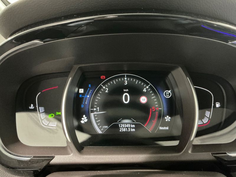 Renault Espace 1.6 dCi Energy Zen 2016 – снимка 18