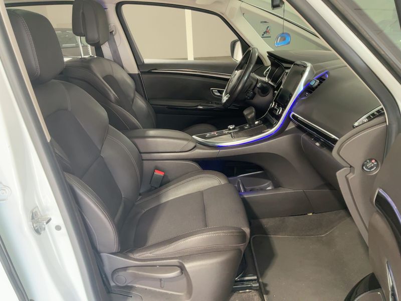 Renault Espace 1.6 dCi Energy Zen 2016 – снимка 16