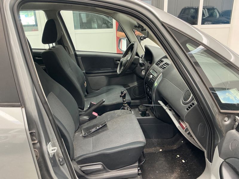 Suzuki SX4 1.6 DDiS Club/Outdoorline 2007 – снимка 3