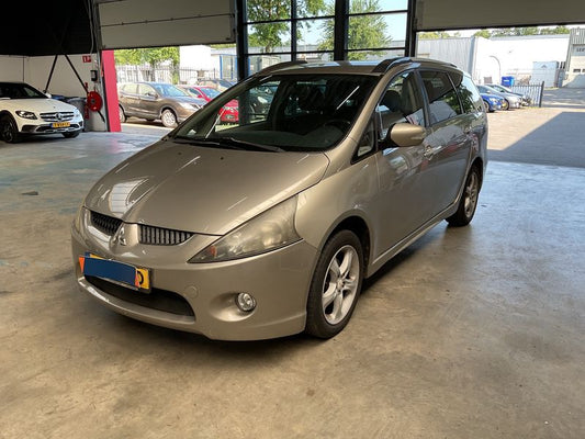 Mitsubishi Grandis 2.4 Intense 2007 – снимка 1