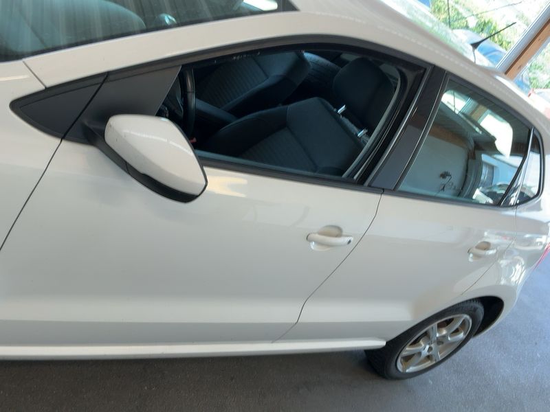 Volkswagen Polo 1.2 Comfortline 2013 – снимка 4