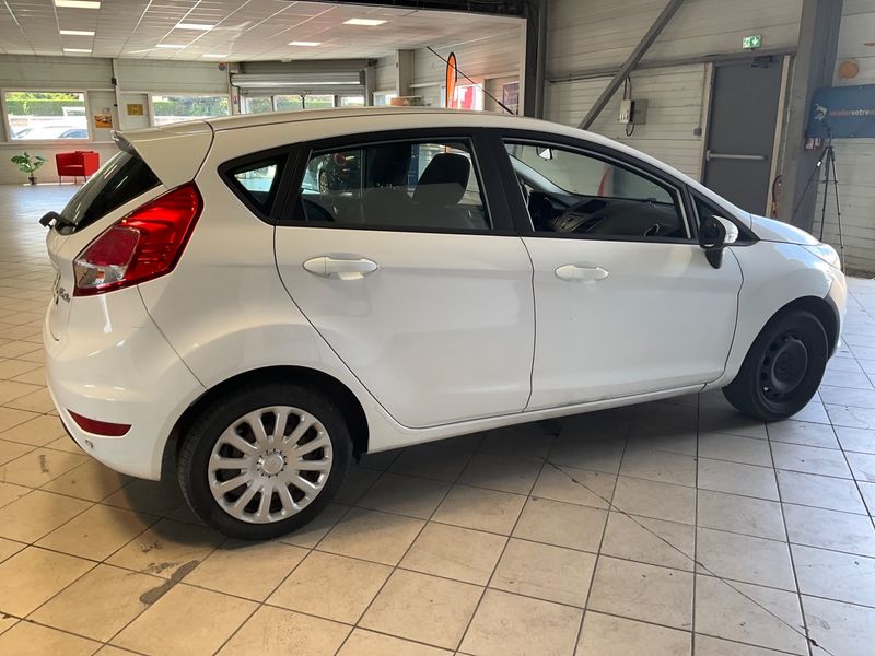Ford Fiesta 1.0 EcoBoost Trend 2014 – снимка 2