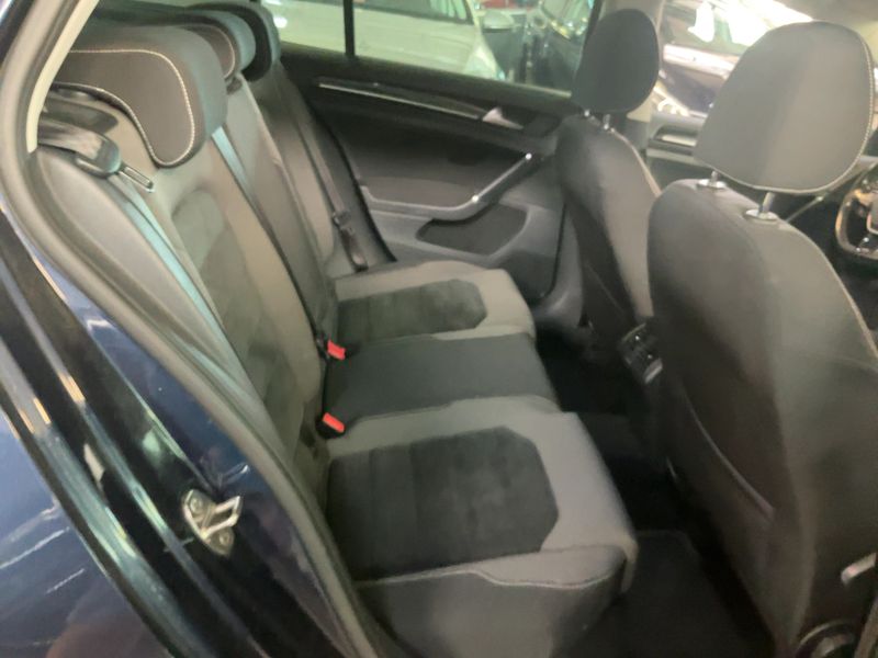 Volkswagen Golf VII 1.4 TSI Highline BlueMotion Tech 2013 – снимка 19