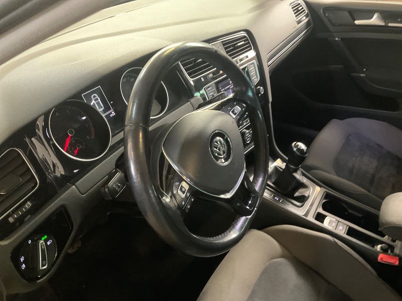 Volkswagen Golf VII 1.4 TSI Highline BlueMotion Tech 2013 – снимка 24