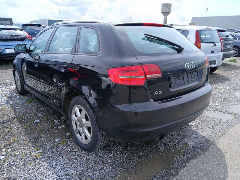 Audi A3 Sportback 1.6 TDI Ambiente 2009 – снимка на щета