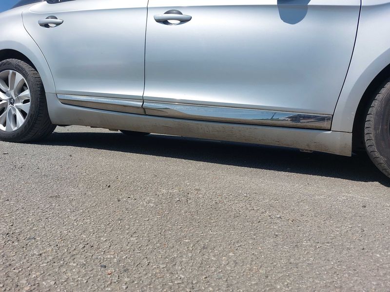 Citroen DS5 1.6 e-HDi SoChic 2013 – снимка 29