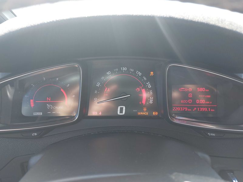 Citroen DS5 1.6 e-HDi SoChic 2013 – снимка 18