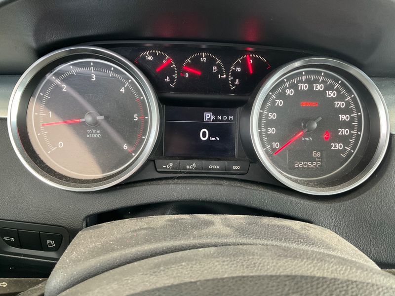 Peugeot 508 2.2 HDi GT 2012 – снимка 4