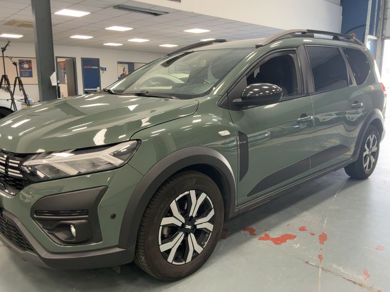 Dacia Jogger 1.0 TCe LPG Extreme+ 2023 – снимка 2