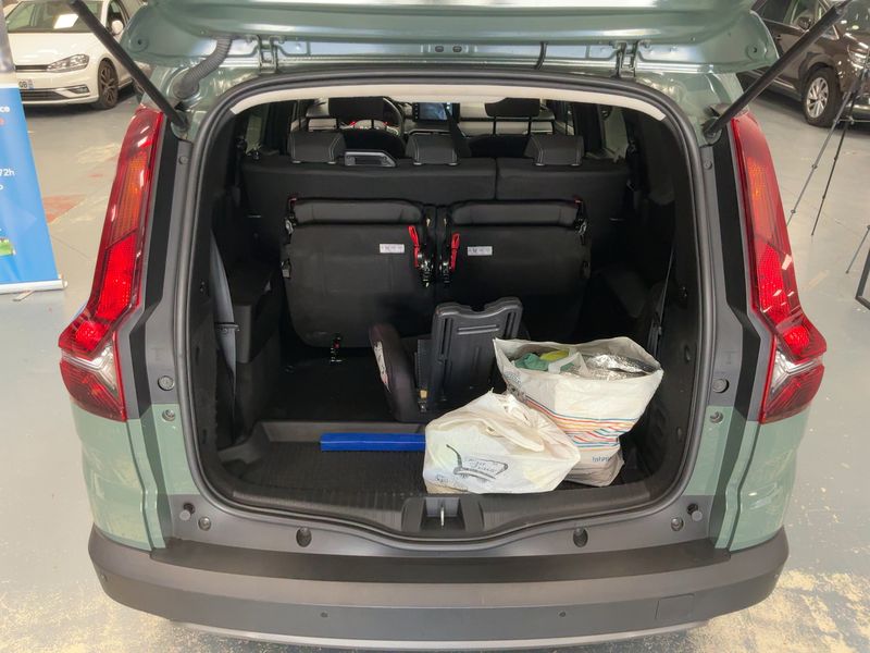 Dacia Jogger 1.0 TCe LPG Extreme+ 2023 – снимка 15