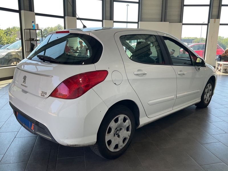 Peugeot 308 1.6 HDi Affaire Pack CD Clim 2012 – снимка 2