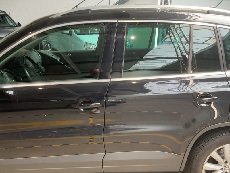 Volkswagen Tiguan 2.0 TDI Sport & Style 4Motion 2010 – снимка 4