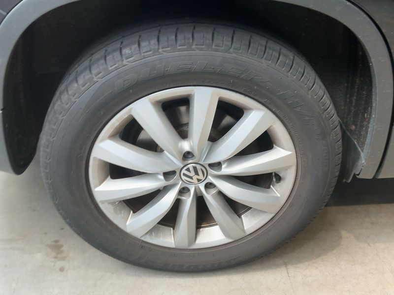 Volkswagen Tiguan 2.0 TDI Sport & Style 4Motion 2010 – снимка 9