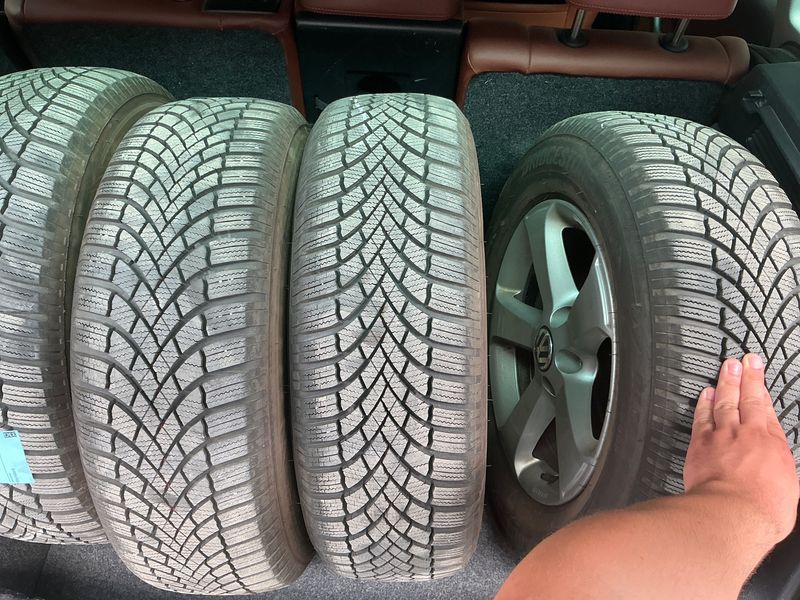 Volkswagen Tiguan 2.0 TDI Sport & Style 4Motion 2010 – снимка 15