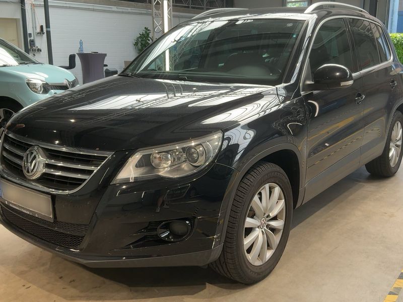 Volkswagen Tiguan 2.0 TDI Sport & Style 4Motion 2010 – снимка 1
