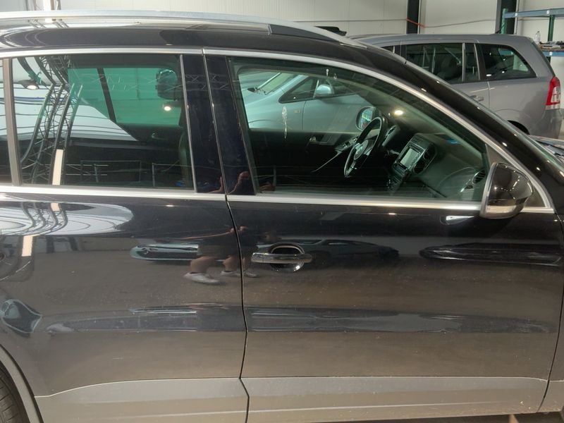 Volkswagen Tiguan 2.0 TDI Sport & Style 4Motion 2010 – снимка 10