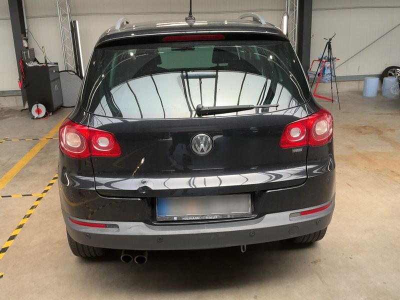 Volkswagen Tiguan 2.0 TDI Sport & Style 4Motion 2010 – снимка 7