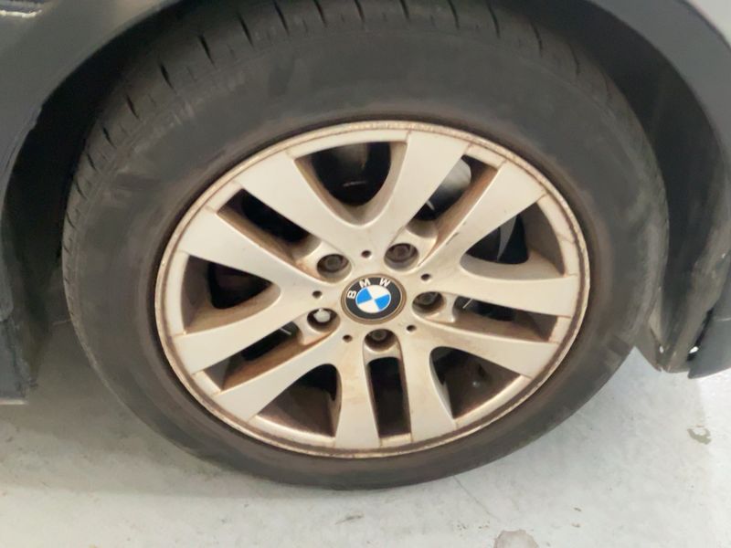 BMW 3er 320d 2008 – снимка 11