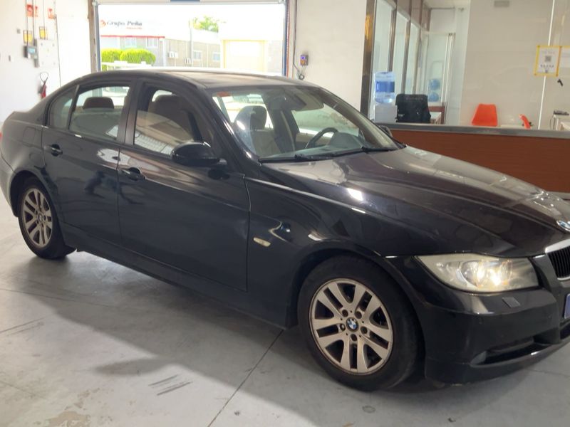 BMW 3er 320d 2008 – снимка 12