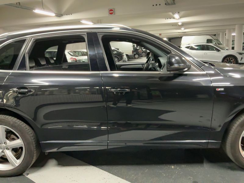 Audi Q5 2.0 TDI quattro S line 2011 – снимка 10