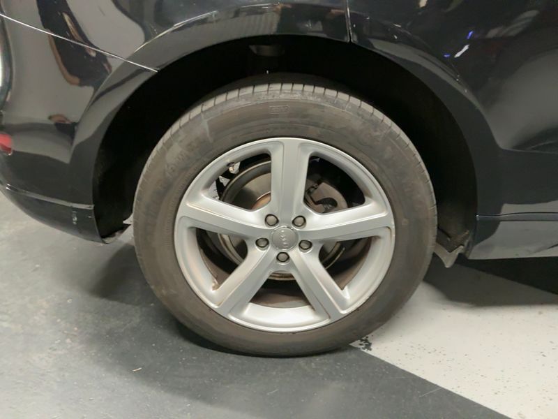 Audi Q5 2.0 TDI quattro S line 2011 – снимка 9