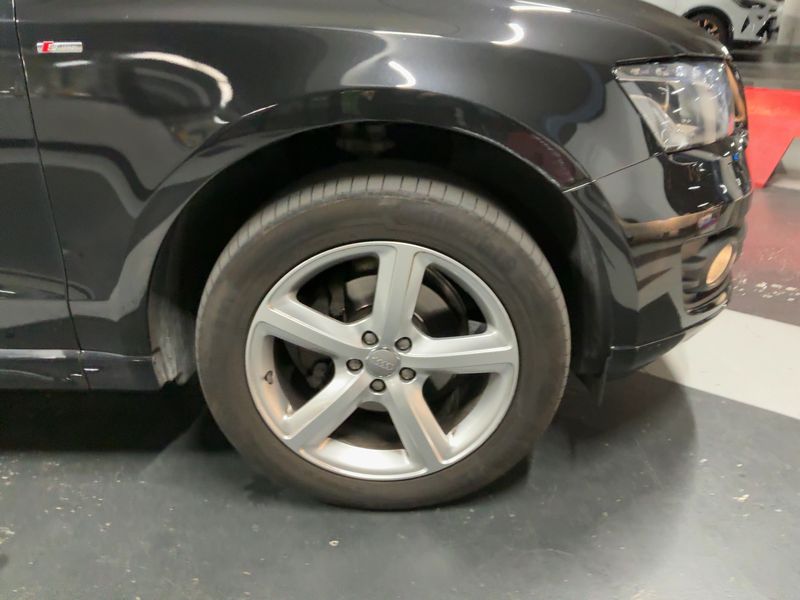 Audi Q5 2.0 TDI quattro S line 2011 – снимка 11