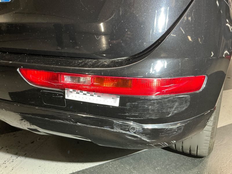 Audi Q5 2.0 TDI quattro S line 2011 – снимка 38