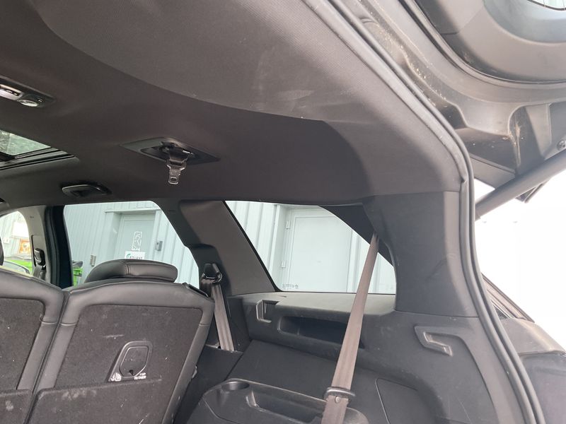 Peugeot 5008 1.6 PureTech Allure 2019 – снимка 36