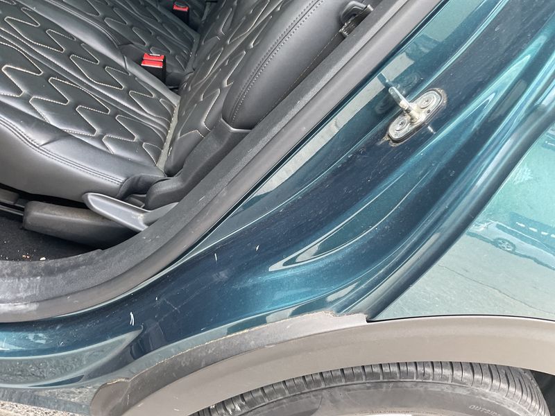 Peugeot 5008 1.6 PureTech Allure 2019 – снимка 29