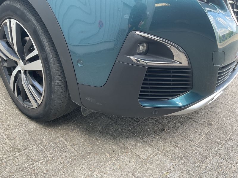Peugeot 5008 1.6 PureTech Allure 2019 – снимка 57