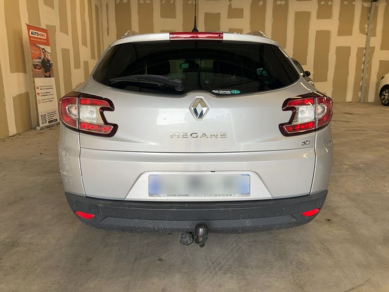 Renault Megane 1.6 dCi Energy BOSE-Edition 2016 – снимка 7