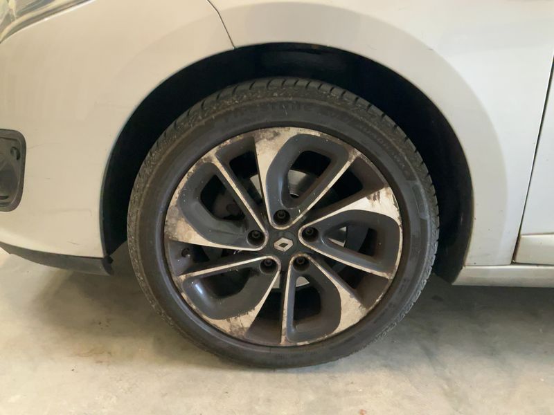 Renault Megane 1.6 dCi Energy BOSE-Edition 2016 – снимка 3