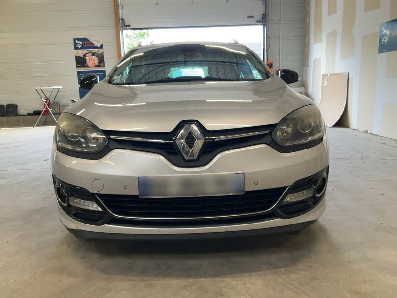Renault Megane 1.6 dCi Energy BOSE-Edition 2016 – снимка 14