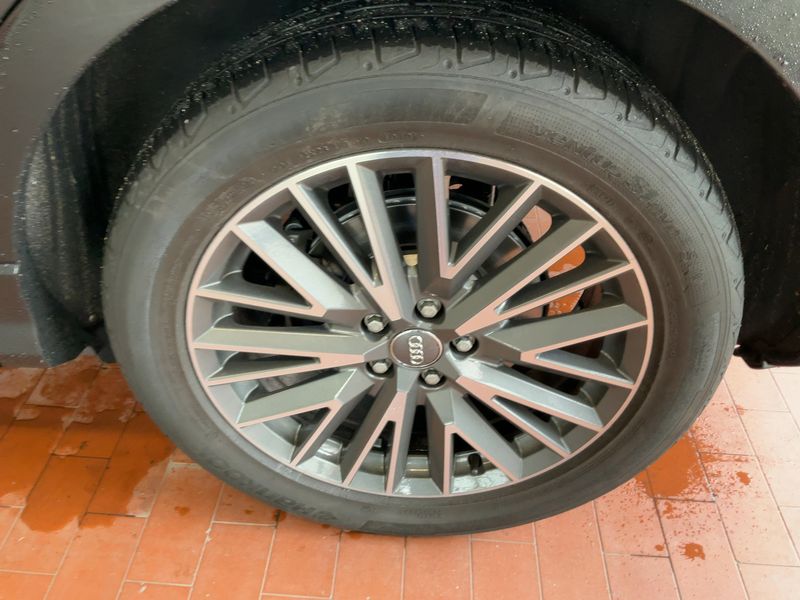Audi Q3 40 TFSI quattro S line 2019 – снимка 5