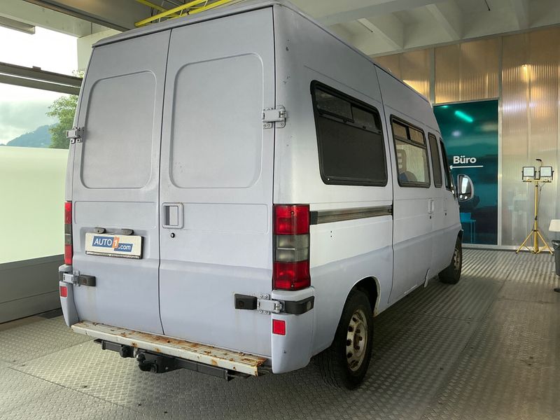 Fiat Ducato 2.8 TDI I.d.TD Radstand 2850 2001 – снимка 2