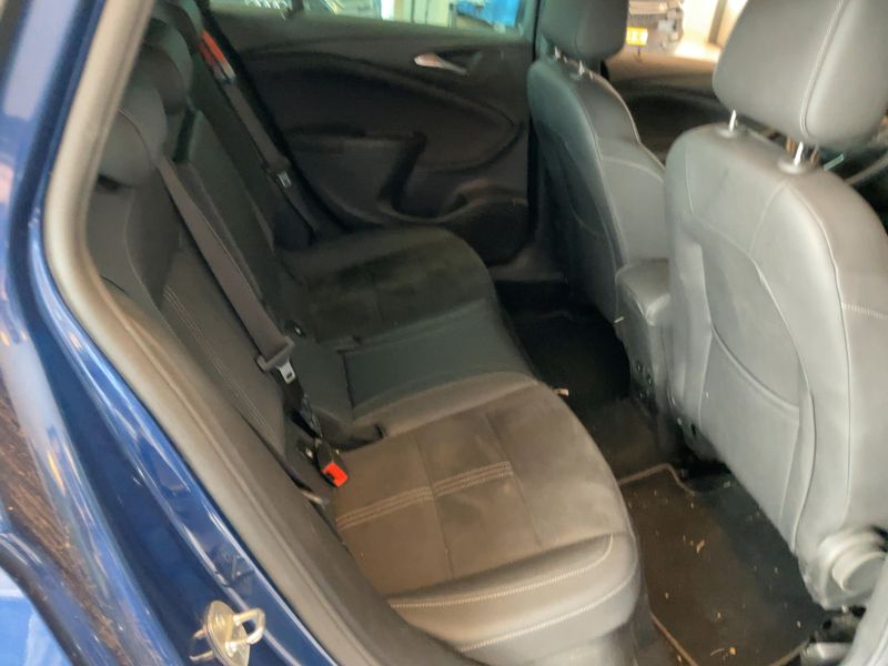 Opel Astra 1.2 Turbo Ultimate Start/Stop 2020 – снимка 19