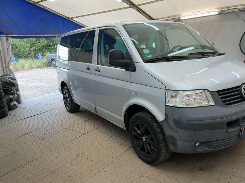 Volkswagen T5 California 2.5 TDI Beach Aufstelldach 4Motion 2009 – снимка 12