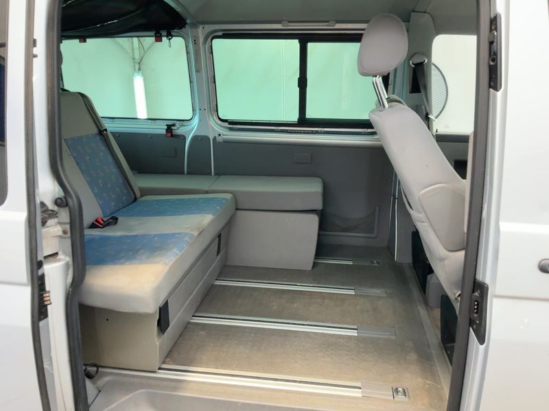 Volkswagen T5 California 2.5 TDI Beach Aufstelldach 4Motion 2009 – снимка 19