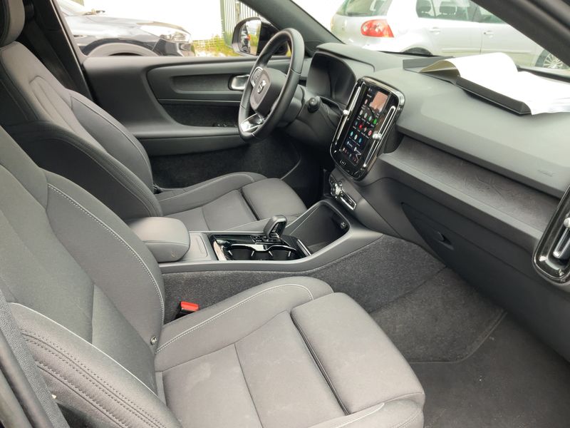 Volvo XC40 Recharge 170 kW Plus 2WD 2022 – снимка 16