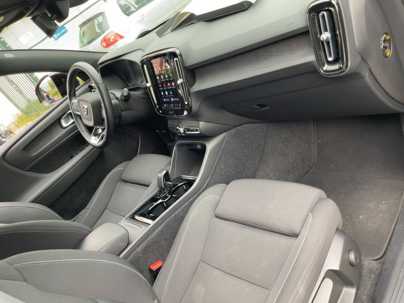 Volvo XC40 Recharge 170 kW Plus 2WD 2022 – снимка 17