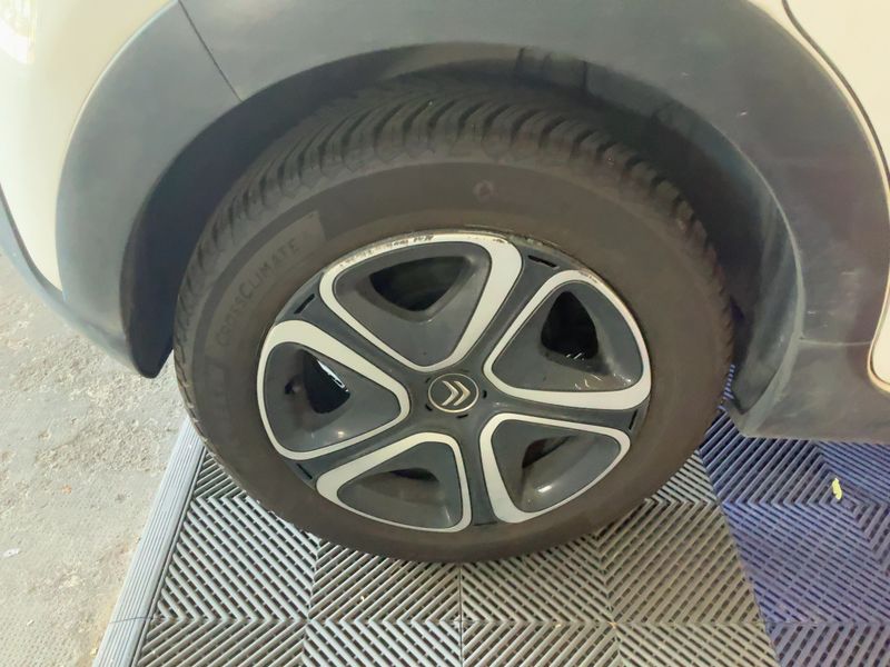 Citroen C3 1.2 PureTech LPG Shine 2017 – снимка 9
