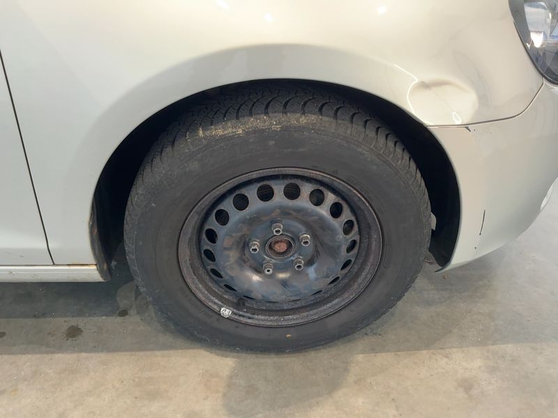 Volkswagen Golf VI 1.2 TSI Trendline 2011 – снимка 11