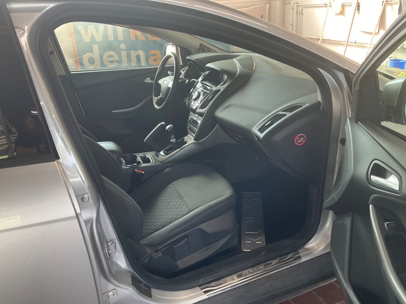 Ford Focus 1.0 EcoBoost SYNC Edition 2014 – снимка 3