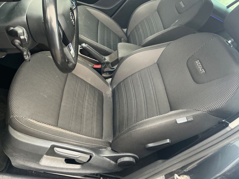 Skoda Octavia 2.0 TDI Scout 4x4 2020 – снимка 28