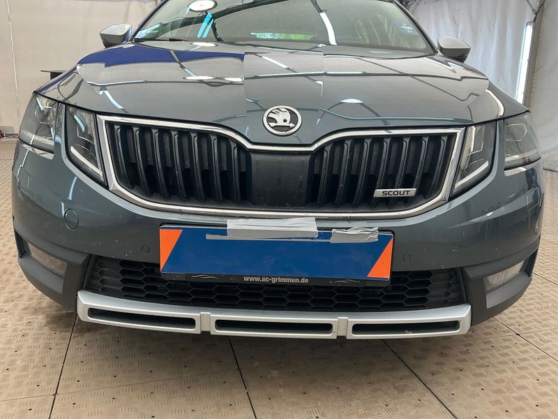 Skoda Octavia 2.0 TDI Scout 4x4 2020 – снимка 33