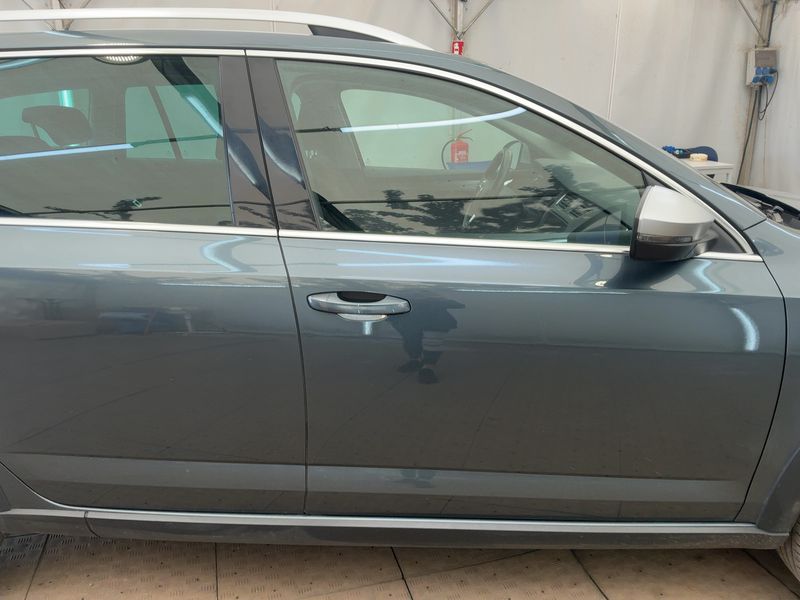 Skoda Octavia 2.0 TDI Scout 4x4 2020 – снимка 10