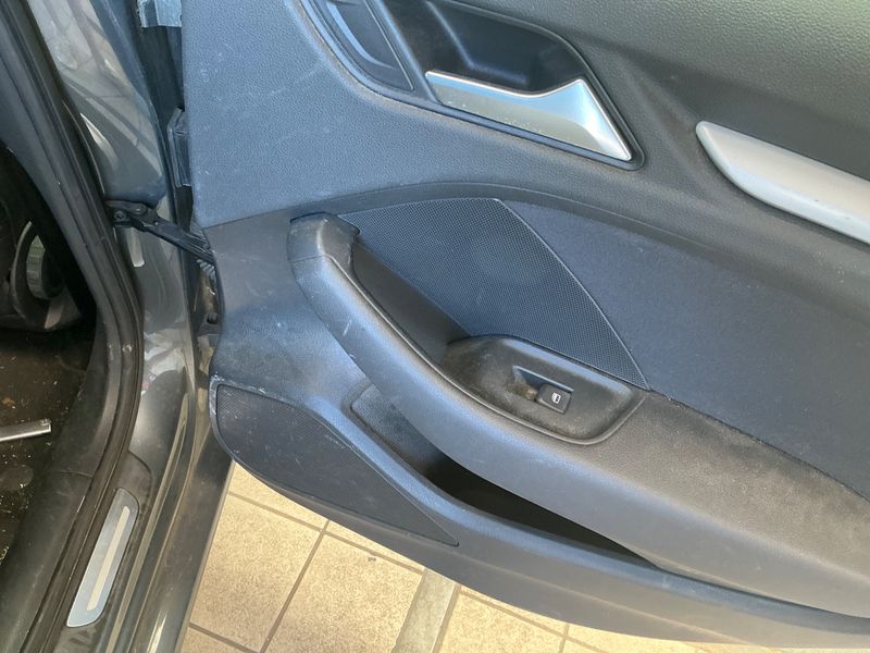 Audi A3 Sportback 2.0 TDI Ambition 2015 – снимка 27