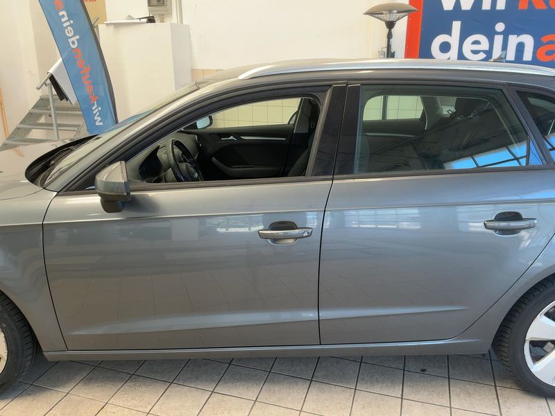 Audi A3 Sportback 2.0 TDI Ambition 2015 – снимка 4
